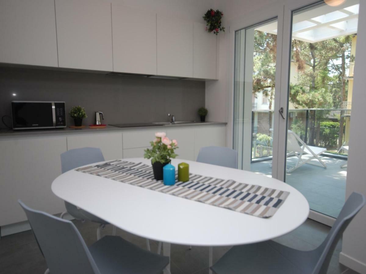 Residenza Due Perle Apartman Lignano Sabbiadoro Kültér fotó